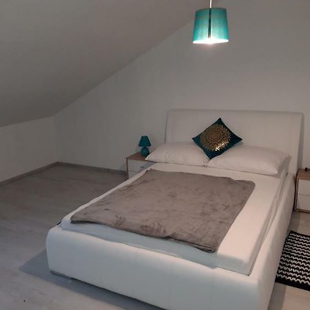 Apartman Mohenski 萨格勒布 外观 照片